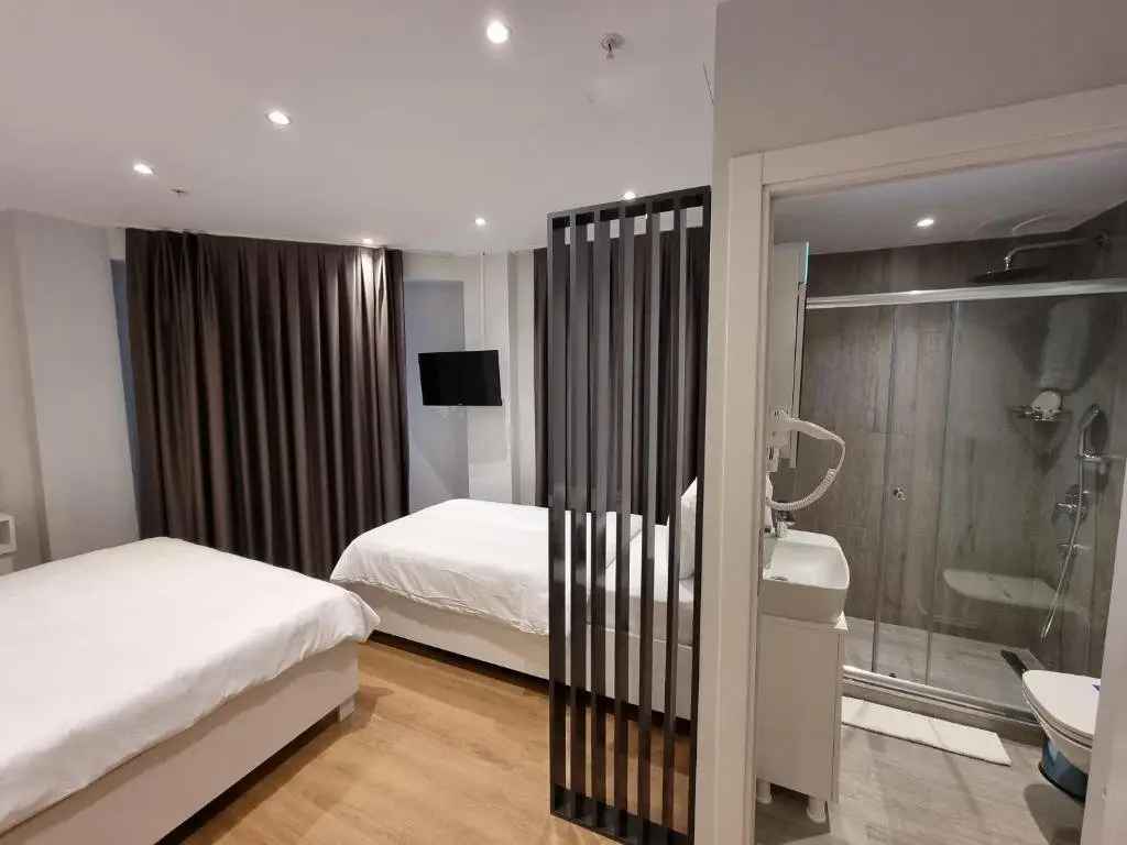 Стамбул: 10m2 Hotel
