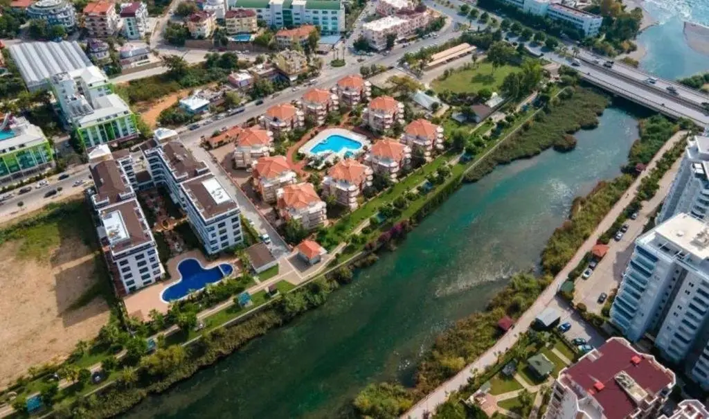 Аланья: 100m to the sea by the Dim River two bedroom fully equipped and furnished luxury house