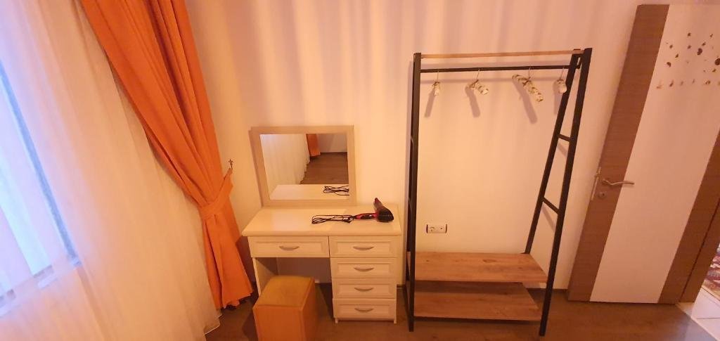 Фетхие: 3+1 sea1km 125mt2 Furnished luxury apartment 1.kat