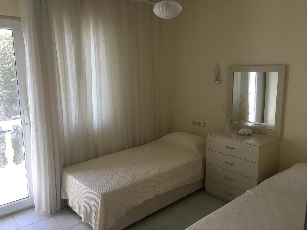 Фетхие: 3 Bedrooms Apartment in Ölüdeniz, Ovacik