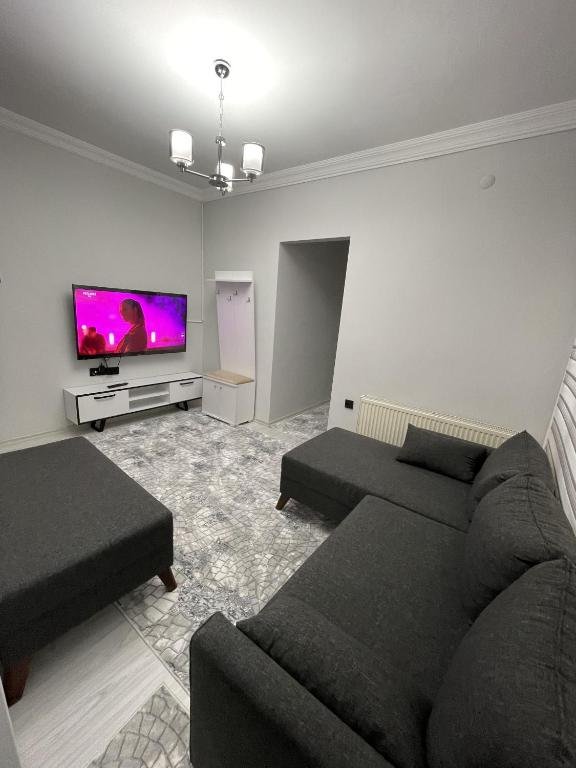 2+1 Luxurious Flat In Maltepe Beach — фото 1