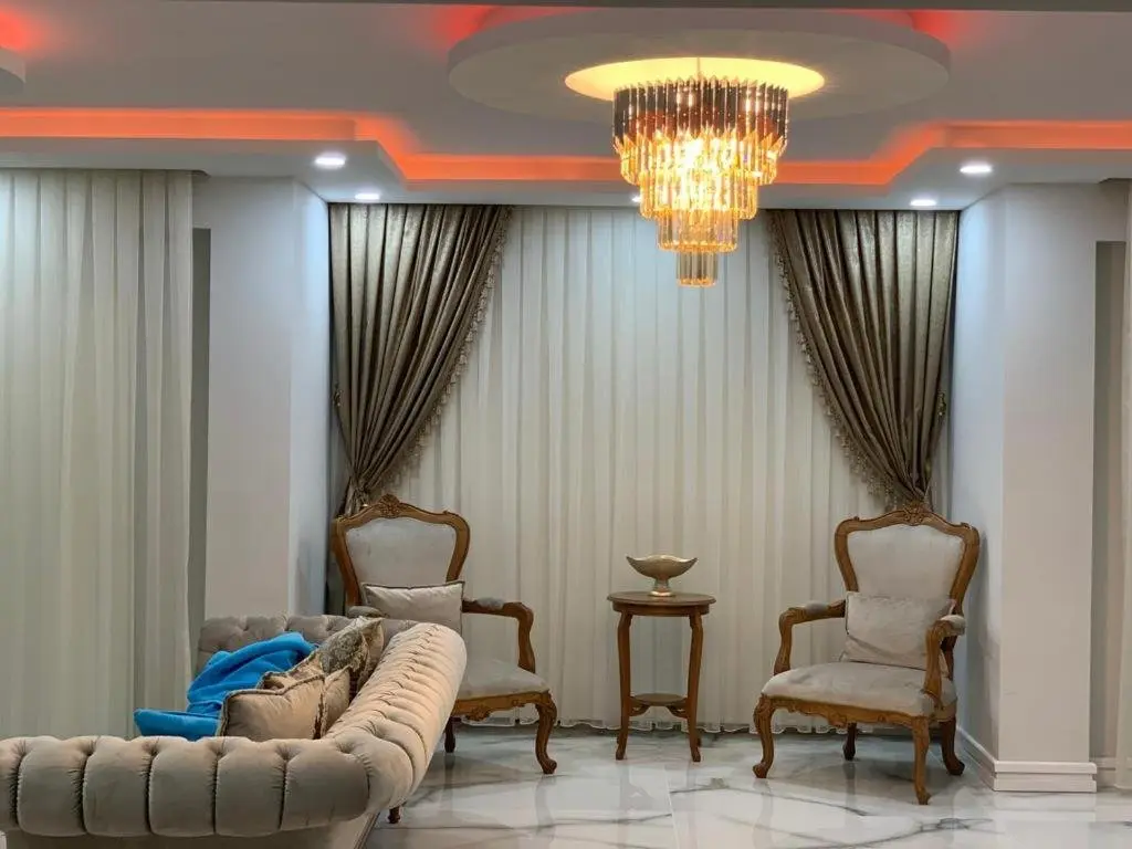 Сакарья: Villa Vadi-Isıtmalı havuzlu-Şömineli-Kış bahçeli-Tamamen Müstakil