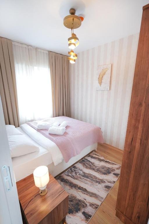 Стамбул: 1-bedroom, nearby services, park, free wifi, free parking - SS5