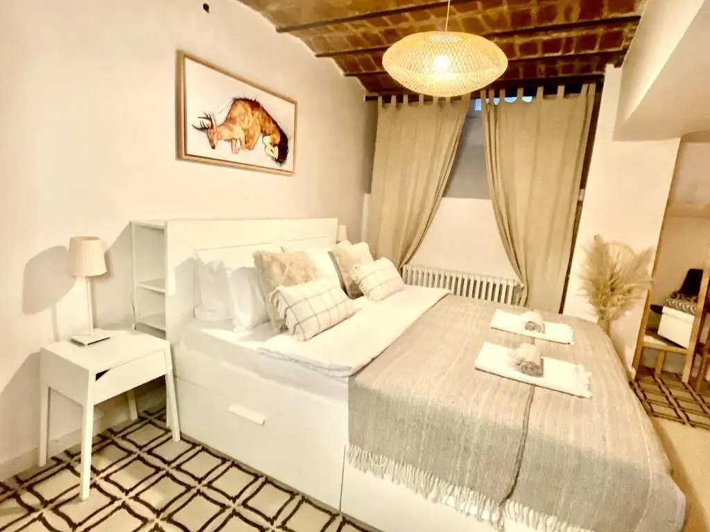 Стамбул: 100 m to Istiklal with priv Garden - 2 Bathroom - 2 Bedroom