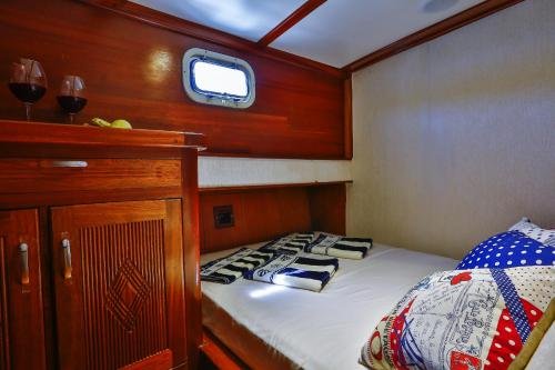 Каш: Exclusive Boat Charter