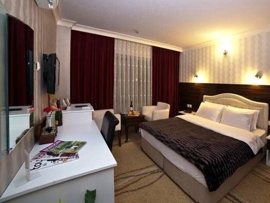 Измир: Envoy Hotel