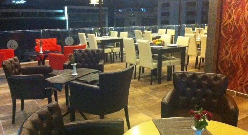 Измир: Envoy Hotel