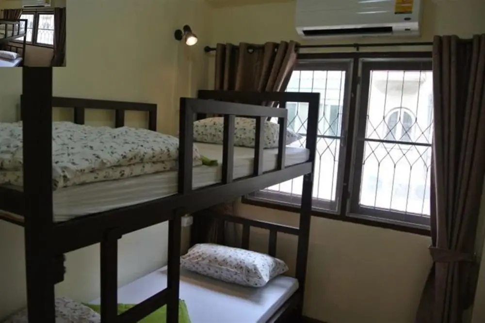 First Inn Bangkok - Hostel — фото 1