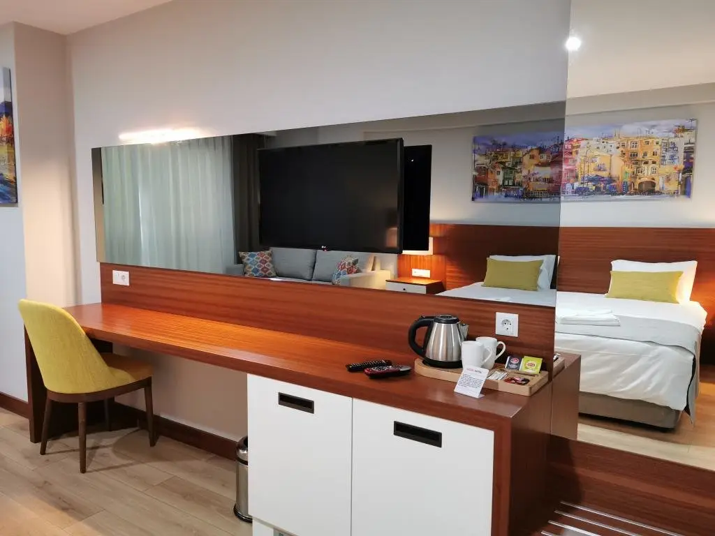 Бусак: Ada Hotel Bucak