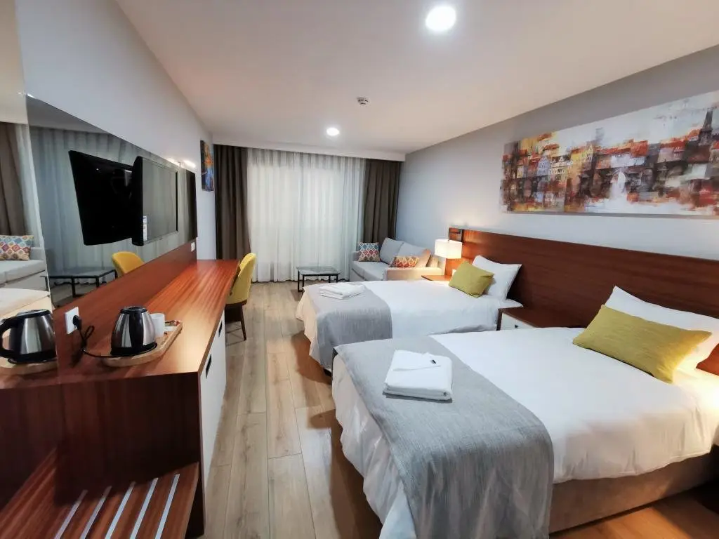 Бусак: Ada Hotel Bucak