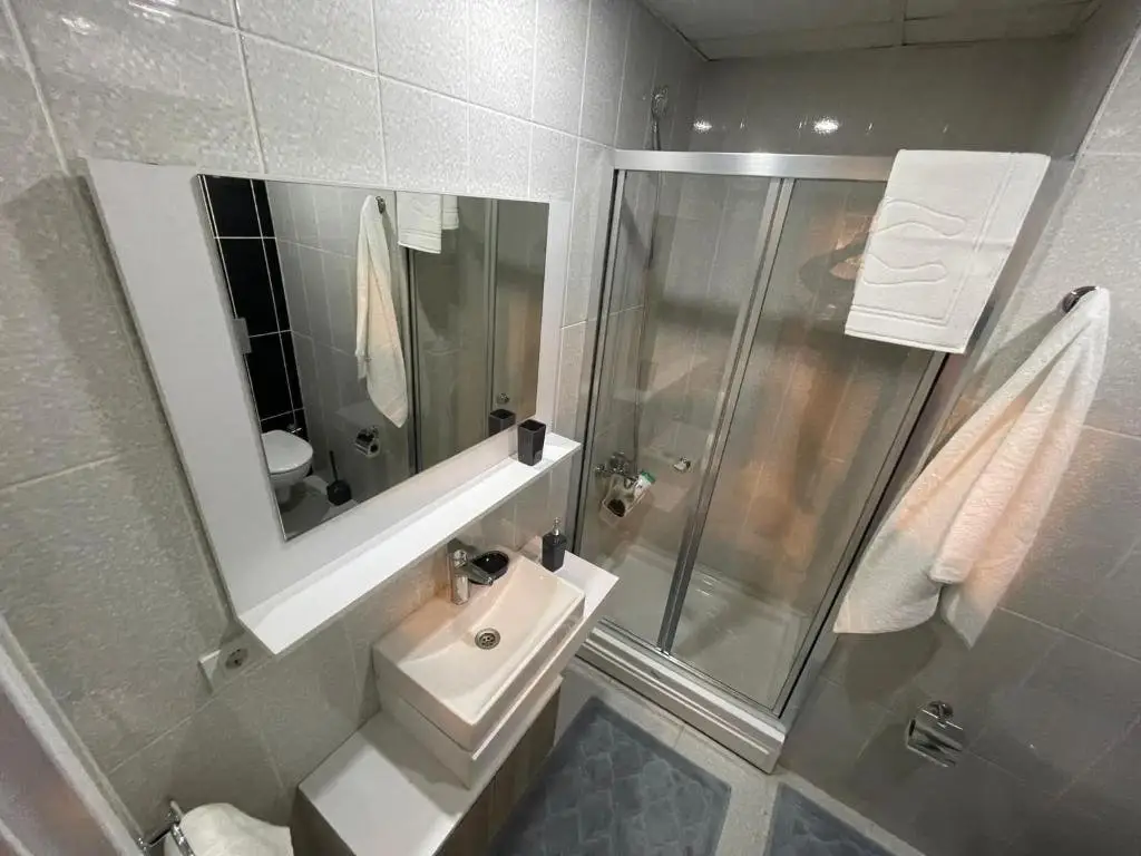 Стамбул: 1-bedroom, nearby services, park, free wifi, free parking - SS0