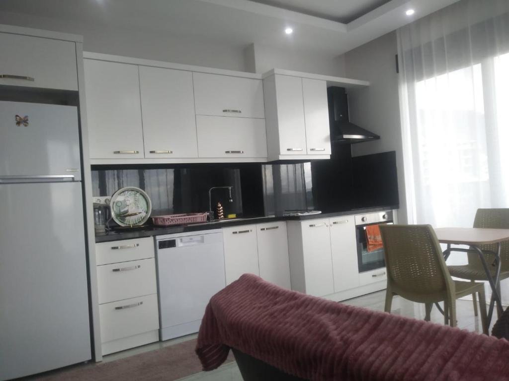 Аланья: Alanya Tower BeachSky Vegetarian New Appartement 2022