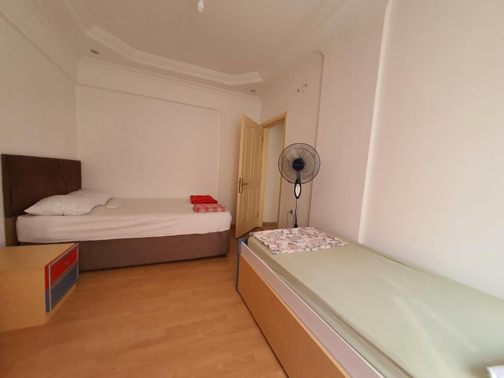 Анталья: 2+1 100m2 2 WC Near sea side 300m 100mbs wifi