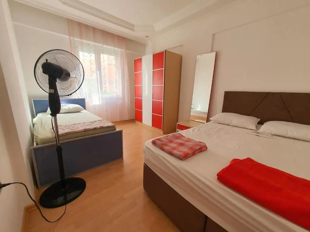 Анталья: 2+1 100m2 2 WC Near sea side 300m 100mbs wifi