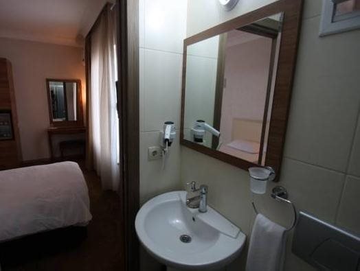 Адана: Antana Hotel
