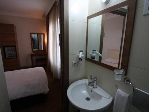 Адана: Antana Hotel