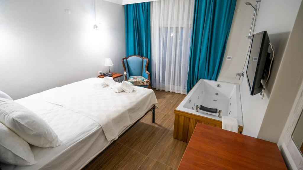 Чешме: Aden Boutique Hotel
