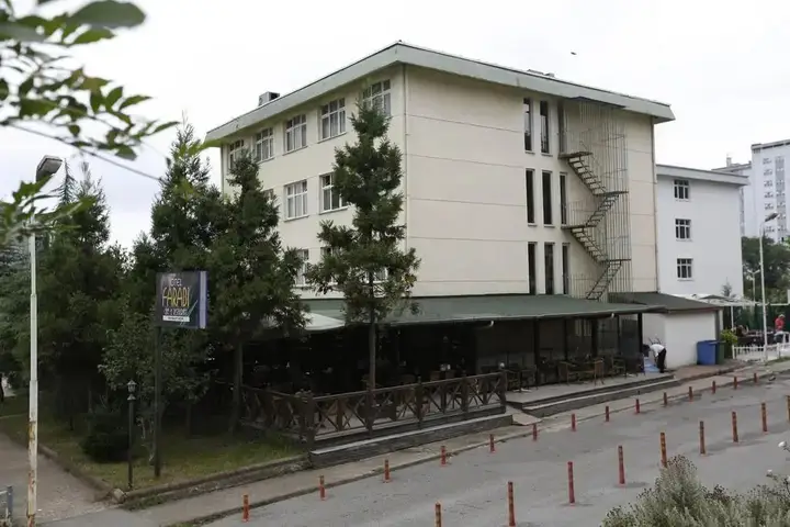 Трабзон: Hotel Farabi