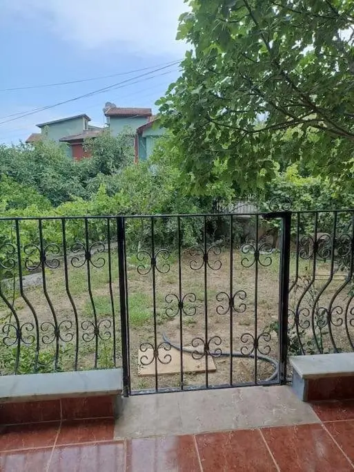 Бельдиби: Denize 10 dk, ağaçlar içerisinde muhteşem villa