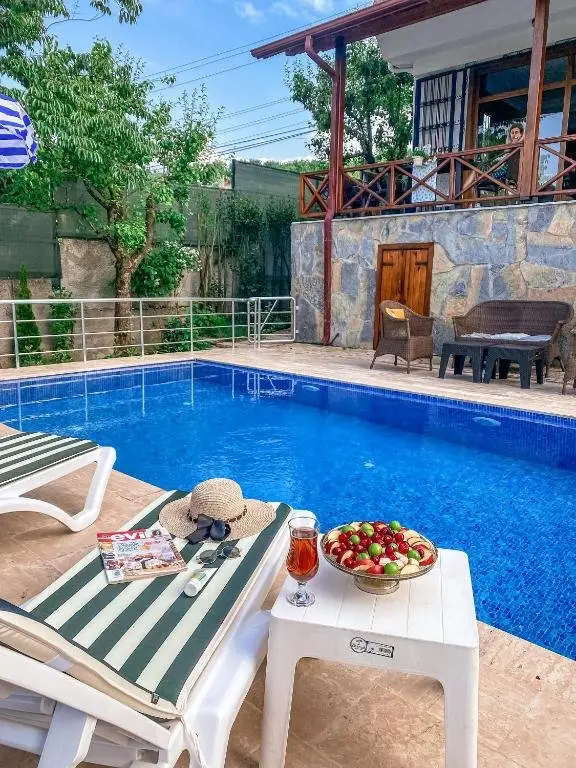 Сакарья: Havuzlu Mustakil Lüx Villa Doğa SAPANCA 150 MT2
