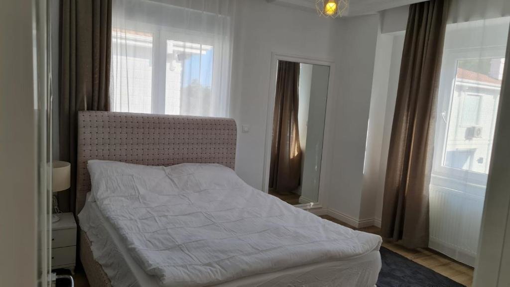Анталья: orman manzaralı havuzlu villa