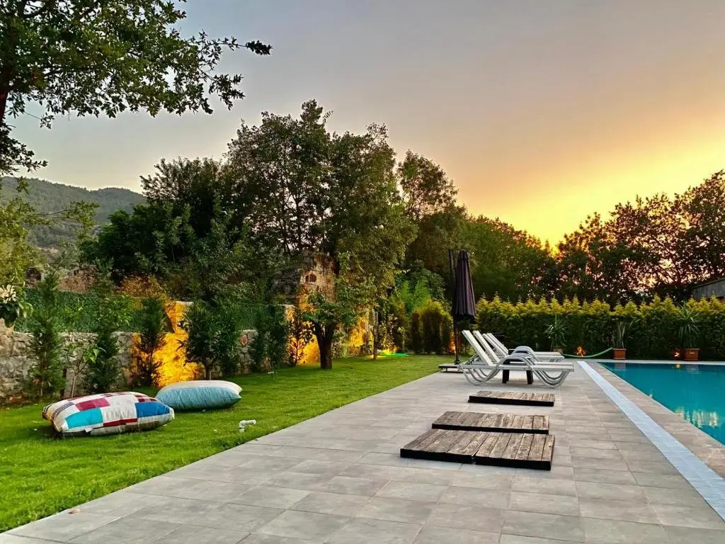 Kayaköy'de Kiralık 8 Kişilik Lüks Villa — фото 1