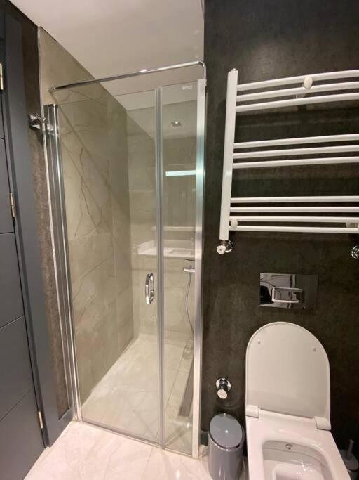 Стамбул: Central Modern Apartment by Siena Suites