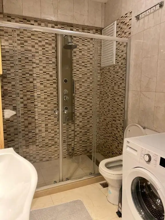 Стамбул: Renewed Apartment in Cihangir 2+1 Bosphorus View