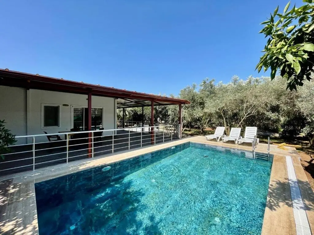 Фетхие: Avci Villa-Fethiye 3+1 in Garden with Private Pool, 10 minutes to the beach