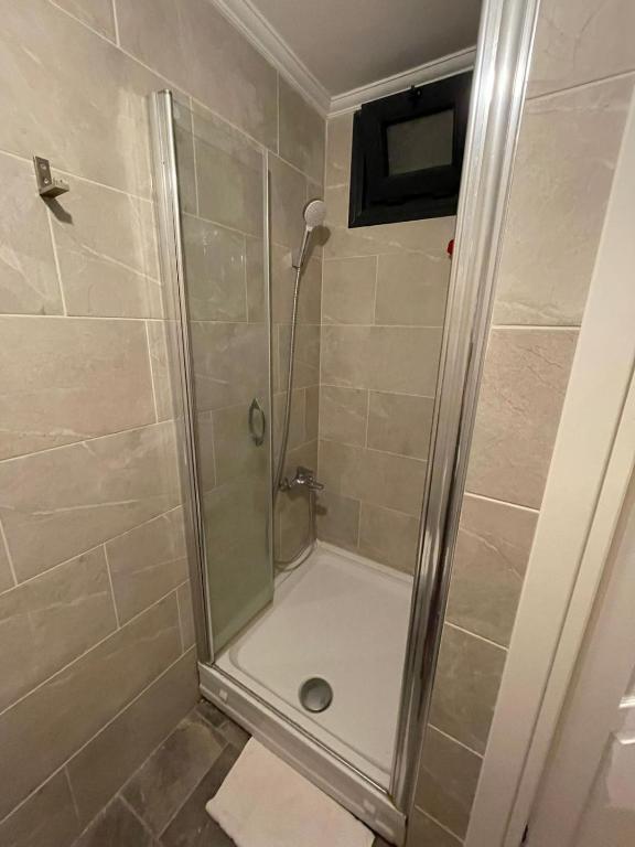 Стамбул: Duplex with Terrace in Center,5mn Walk To Istiklal