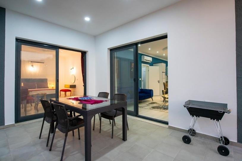 Фетхие: Astonishing 2-bedroom detached villa with pool