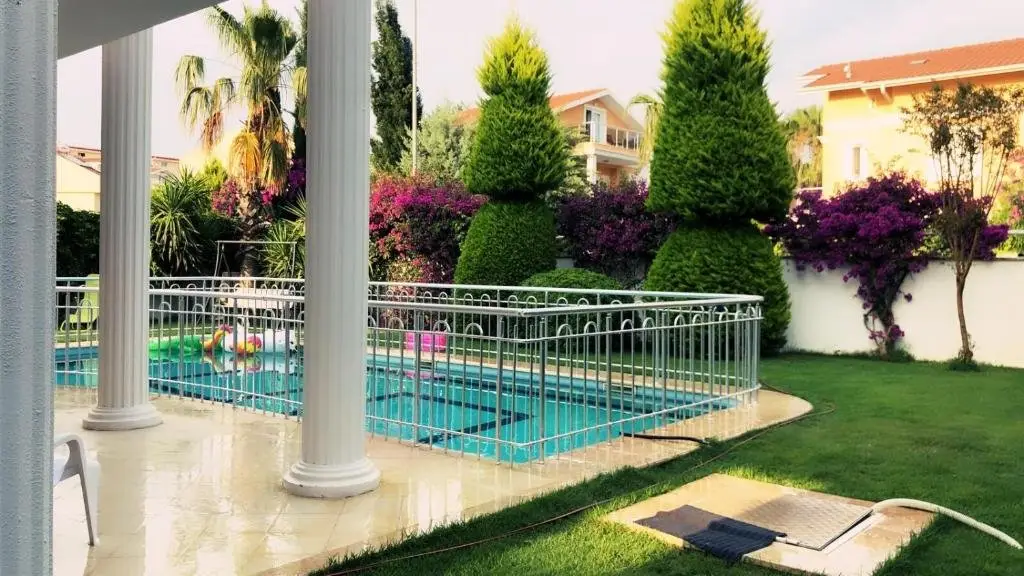 Белек: Villa Aslam, Kadriye Mahallesi 236 Sokak No: 1-4 Tolerance Golf Sitesi C-1 Blok, Serik, Antalya