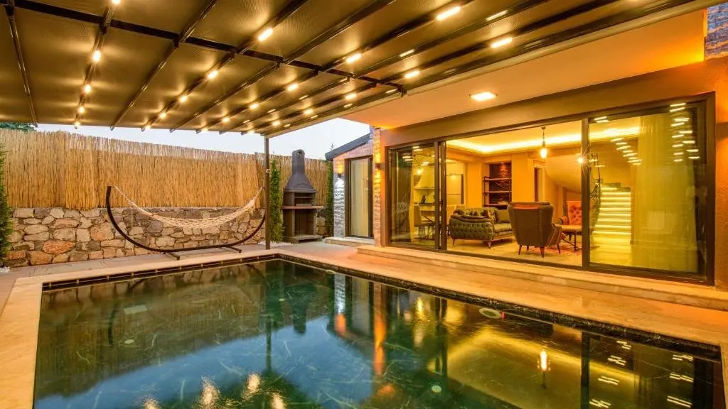 Фетхие: Söğüt 3 - 4 Bedroom with jacuzzi in Fethiye