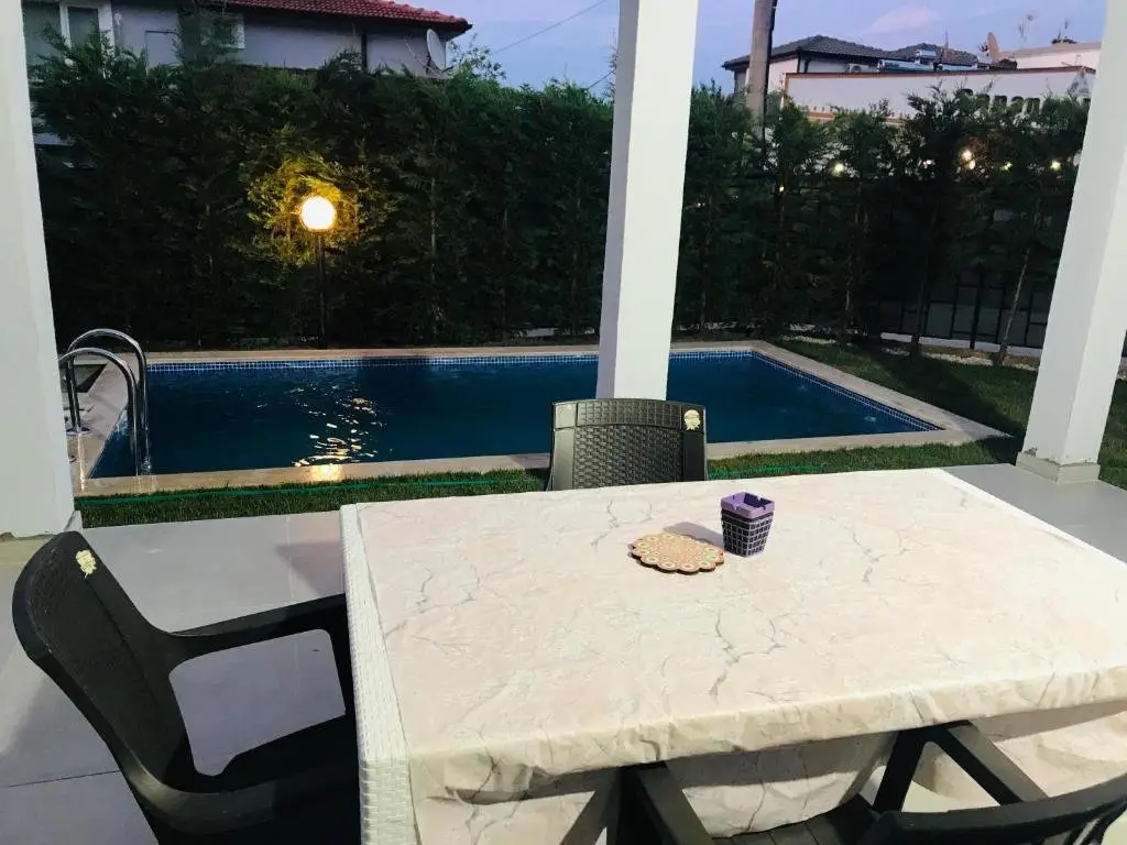 Сакарья: Sapanca Manzara Villa 2 Isıtma Havuzlu