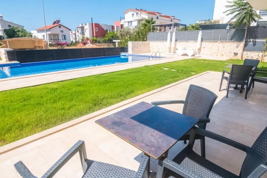 Stone House Aparts 2 plus 1 mit Poolterrasse Kalkan No 2 — фото 1