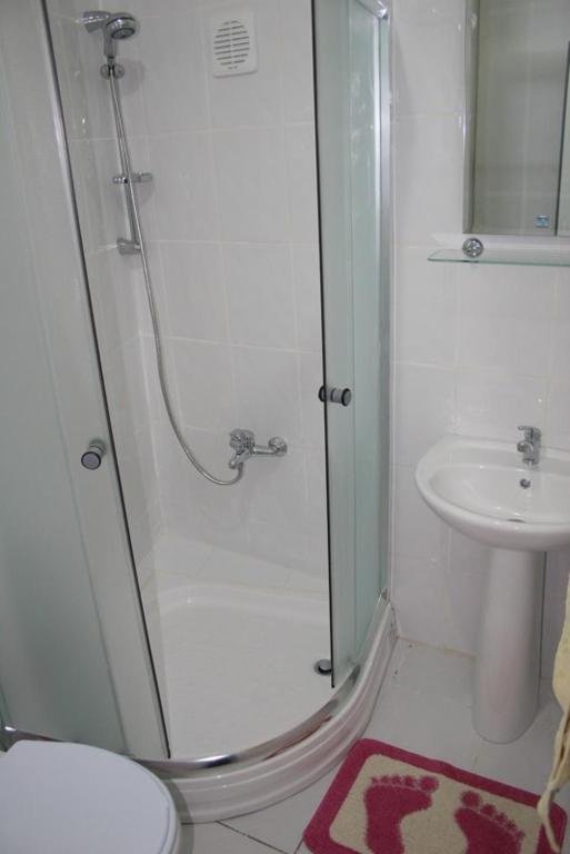 Стамбул: Historical 135 sqm apartment near Galata Tower