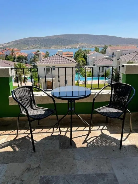 Чешме: ☆Neues Loft I Pool I Meerblick☆