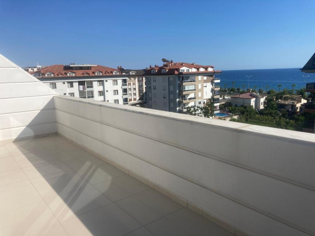 Аланья: NorthStar LUXURY DUPLEX SEE VIEW 100m BEACH 2 bedrooms, 2 bathrooms, living room sofa 2 terraces, 1 balcony high floor Alanya Kestel