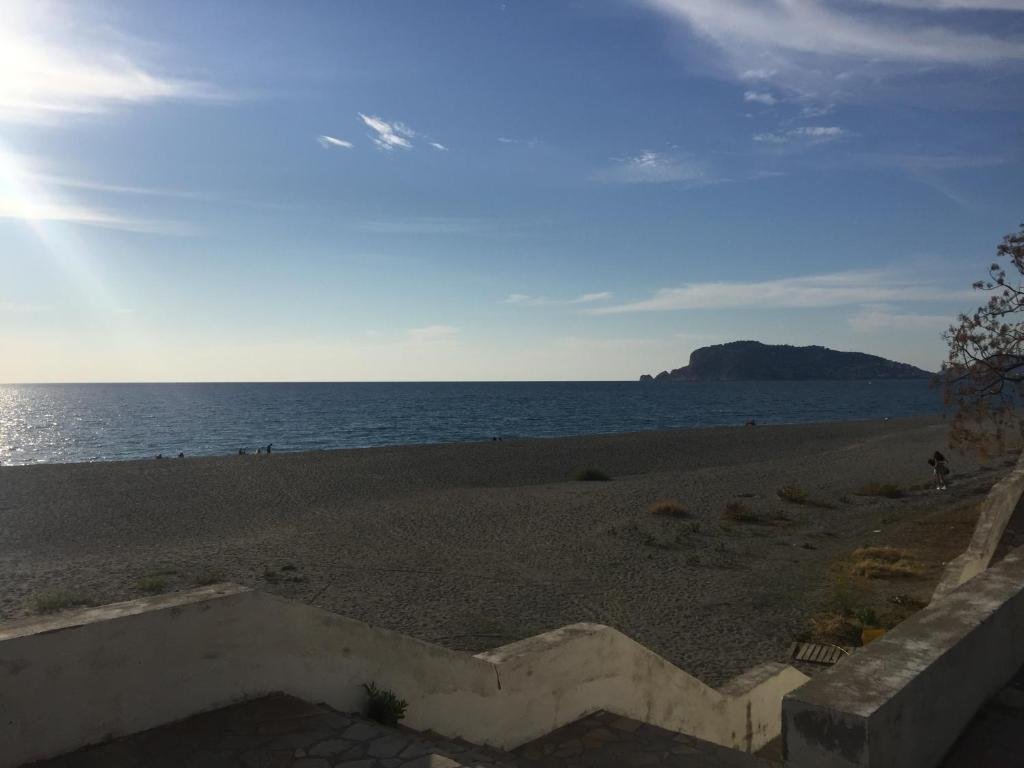Аланья: BeachFront Fully Equipped Luxury Residence D19N