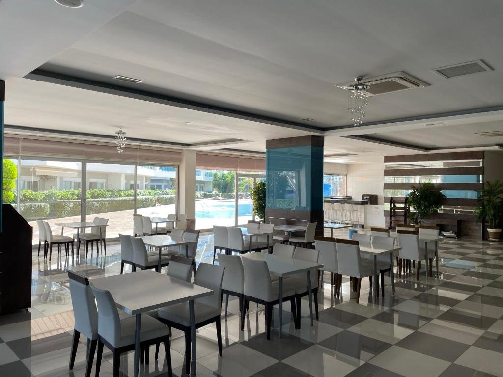 SA Apartments! 1bd Flat and 2bd Duplex — фото 1