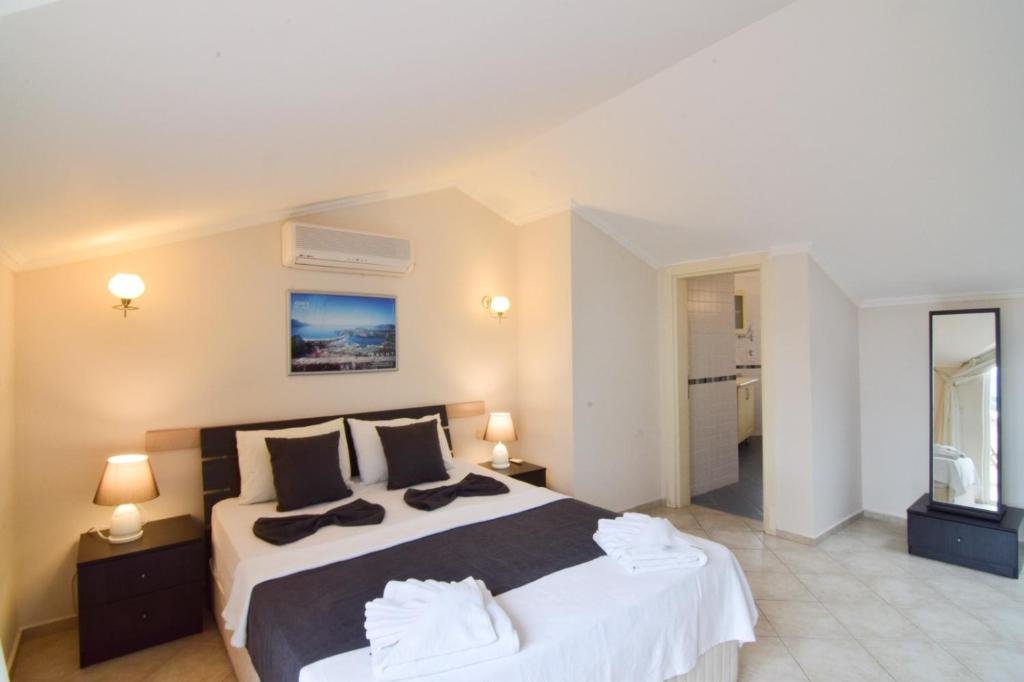 Beachfront Seaview 3 Bedroom Apartment Seahorse 8 — фото 1