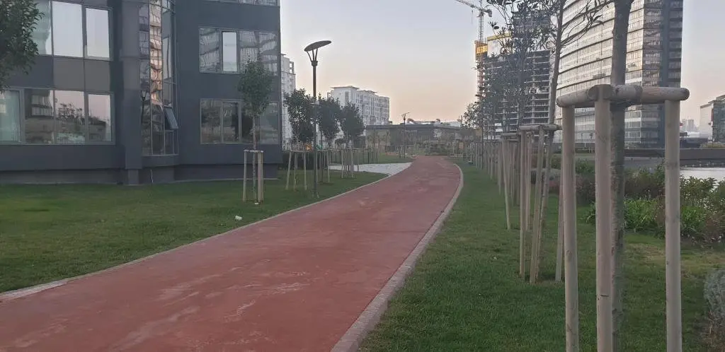 Стамбул: New and Lovely 2 Bedroom Apartment Next to Akbati Mall and the Tennis Academy