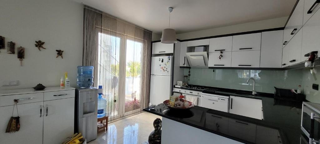 Белек: Architect's house with spacious veranda in Antalya, Belek