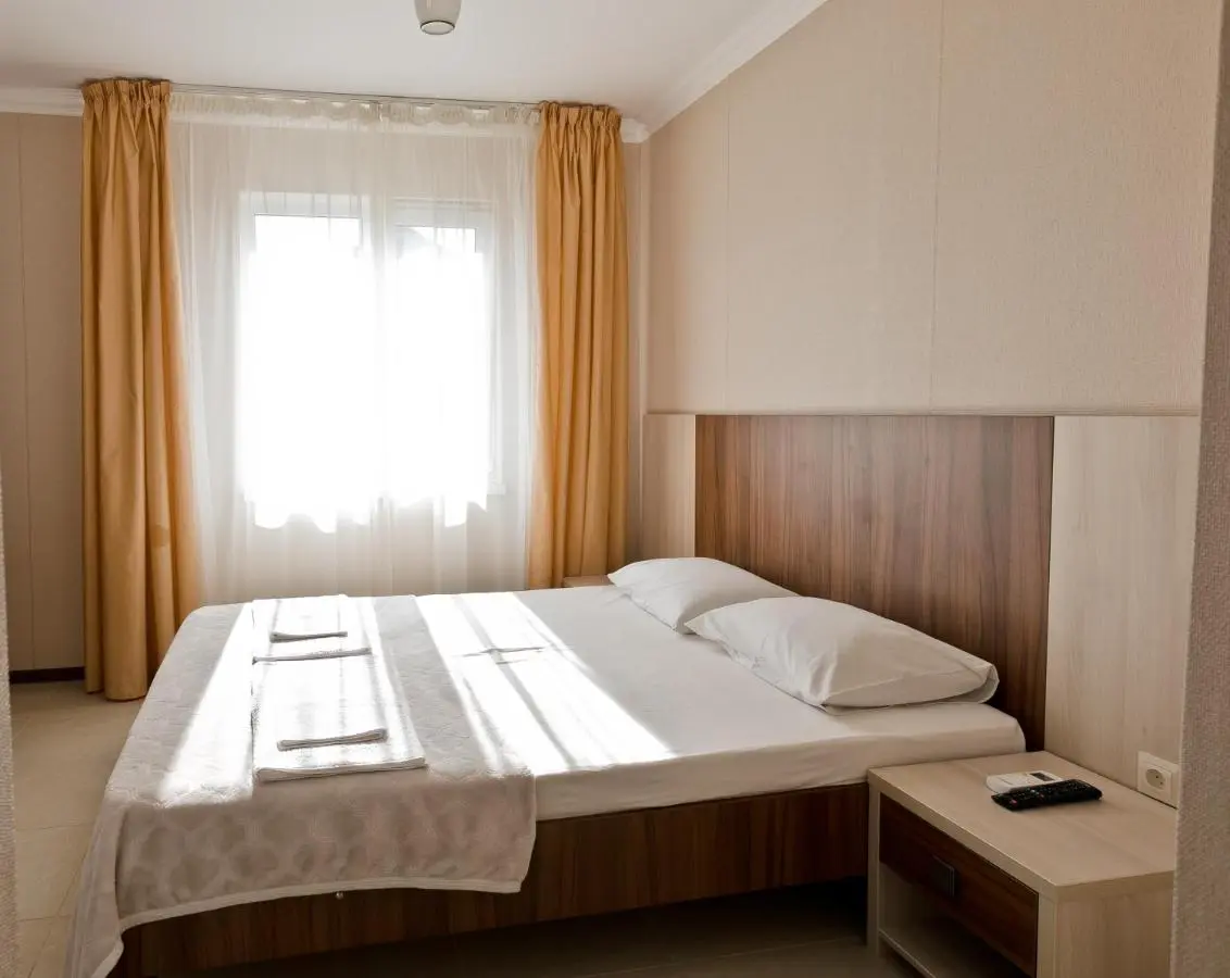 Вардане: Mini Hotel Beliy Parus