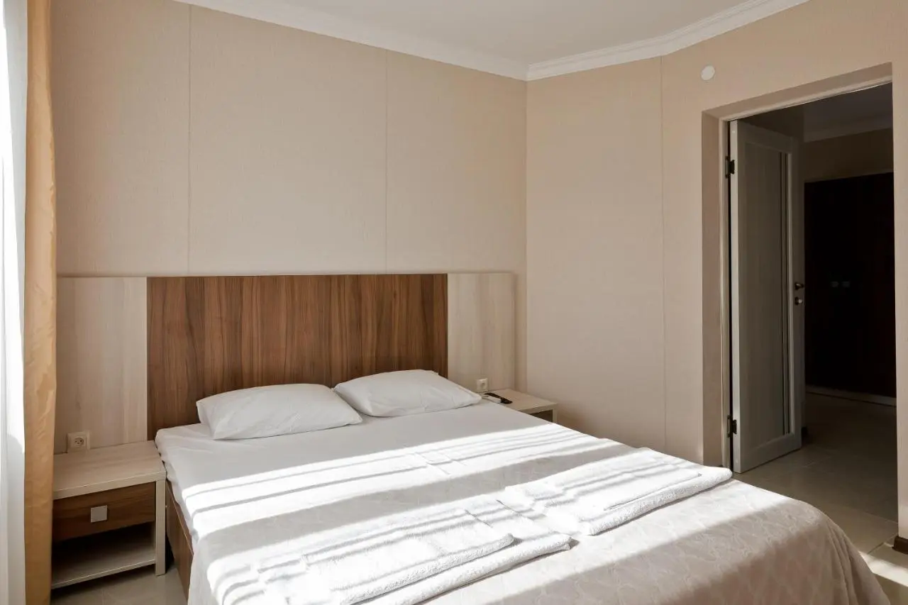 Вардане: Mini Hotel Beliy Parus