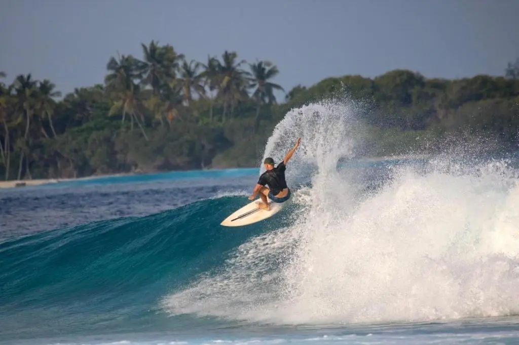 Северный атолл Мале: Himmafushi Surfing Home