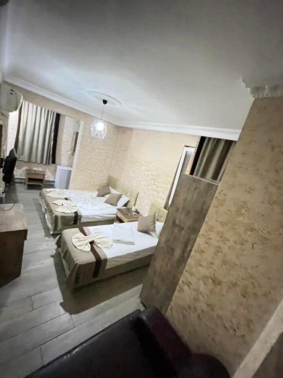 Анталья: Ozgur Hotel  Aparts Isiklar