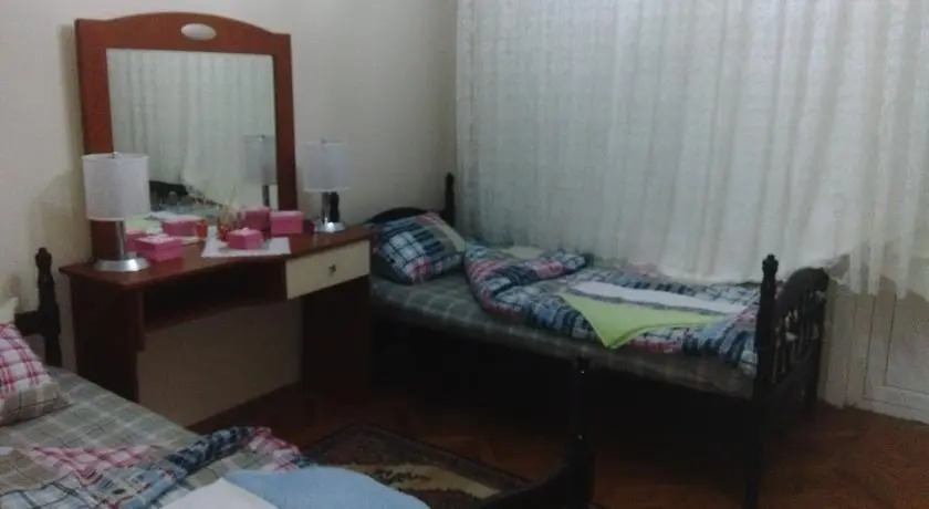Трабзон: Tepe House