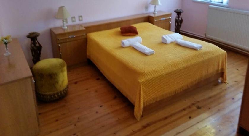 Йомра: Altay Villa
