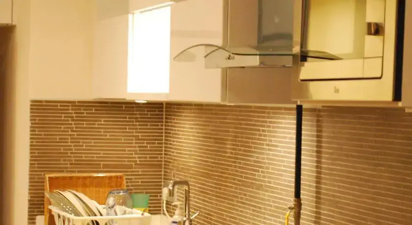 Измир: House and Home